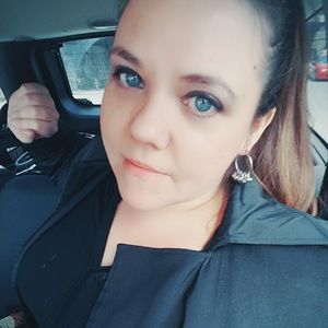 Meet your Posher, Hillary